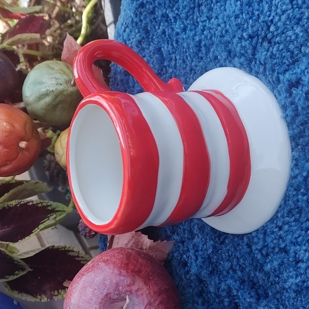 Dr Seuss☕ cup - Picture 3 of 11